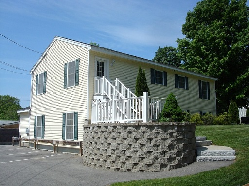 A quiet downtown location near UNH